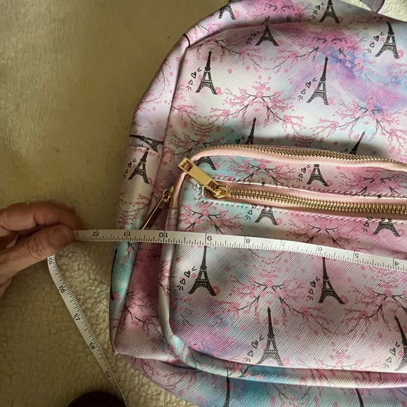 Backpack NWOT - Picture 4 of 7